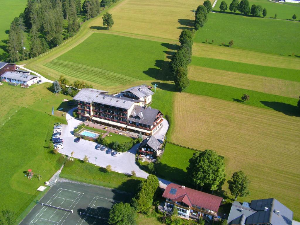 Ferienhotel Knollhof ラムサウ・アム・ダッハシュタイン エクステリア 写真